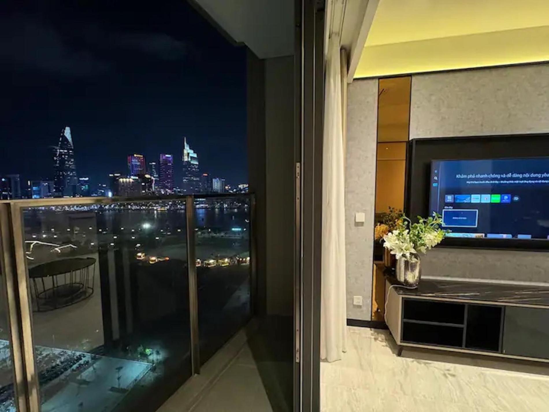 Zo Apartment Opera, Crest, Galleria -Central Saigon -Free Pool-Gym-Sauna Room-Yoga Room Ho Chi Minh-staden Exteriör bild